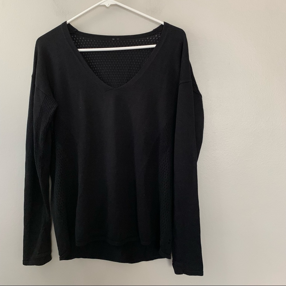 Lululemon v neck sweater